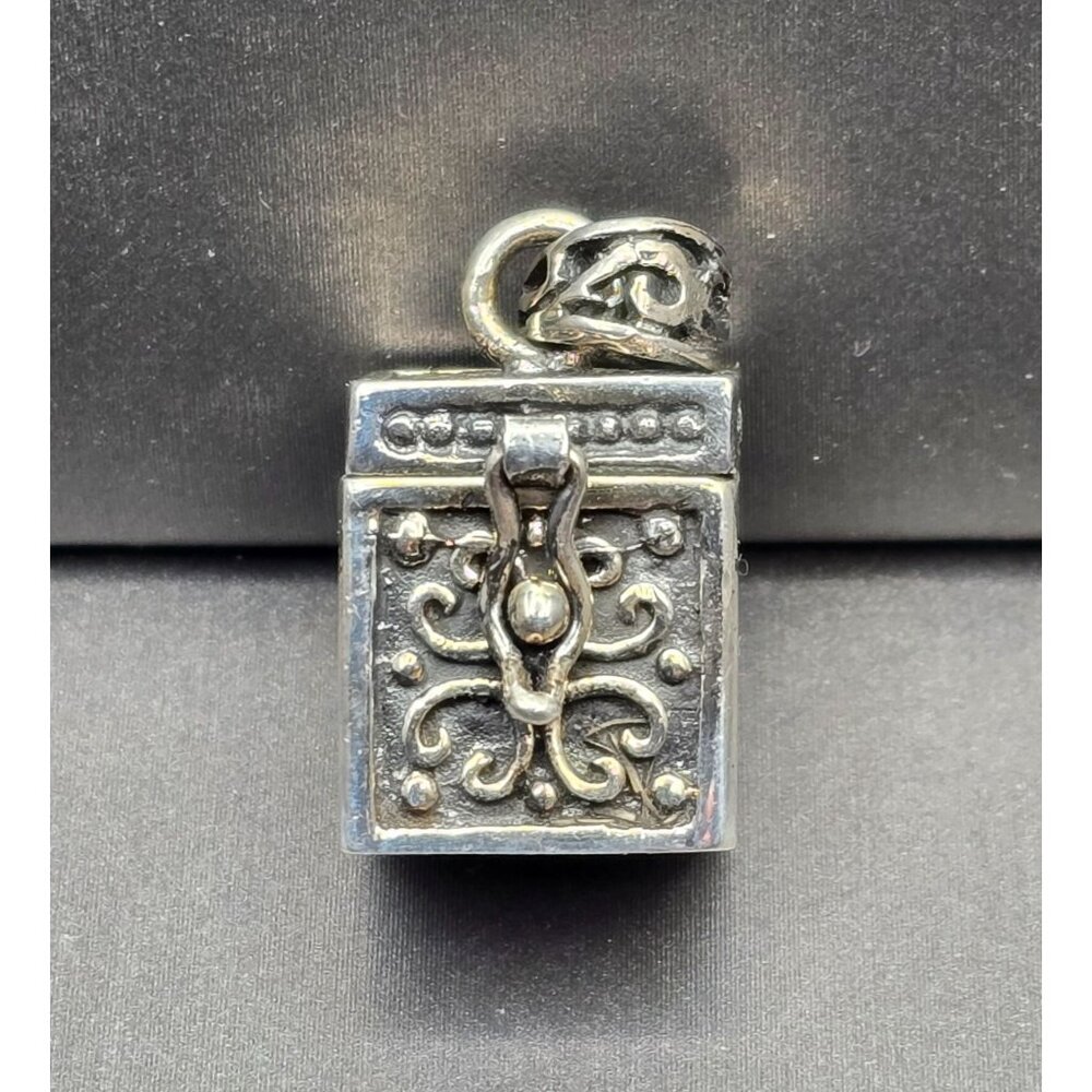 VTG 925 Sterling Silver Prayer Box Pendant 1" 8.07g Signed DHS - Picture 2 of 12
